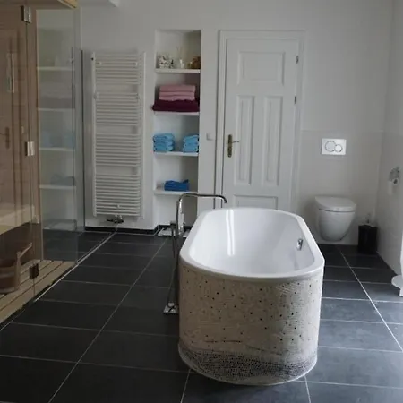 Ferienwohnung Mit Eigenem Seezugang Am Scharmutzelsee *